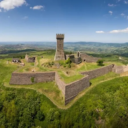 Villa Sleeps 24 With Pool And Wifi Celle sul Rigo