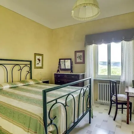 Sleeps 24 With Pool And Wifi Villa *