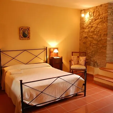 Sleeps 24 With Pool And Wifi * Celle sul Rigo