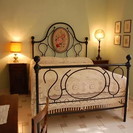 Villa Sleeps 24 With Pool And Wifi Celle sul Rigo