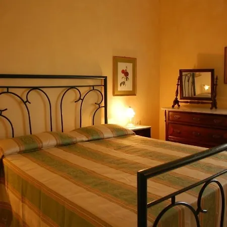 Sleeps 24 With Pool And Wifi * Celle sul Rigo